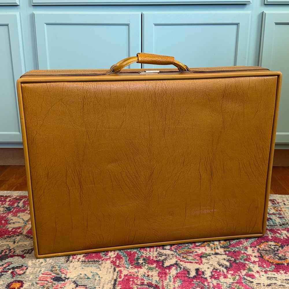 Hartmann Vintage Belting Leather Luggage Suitcase L